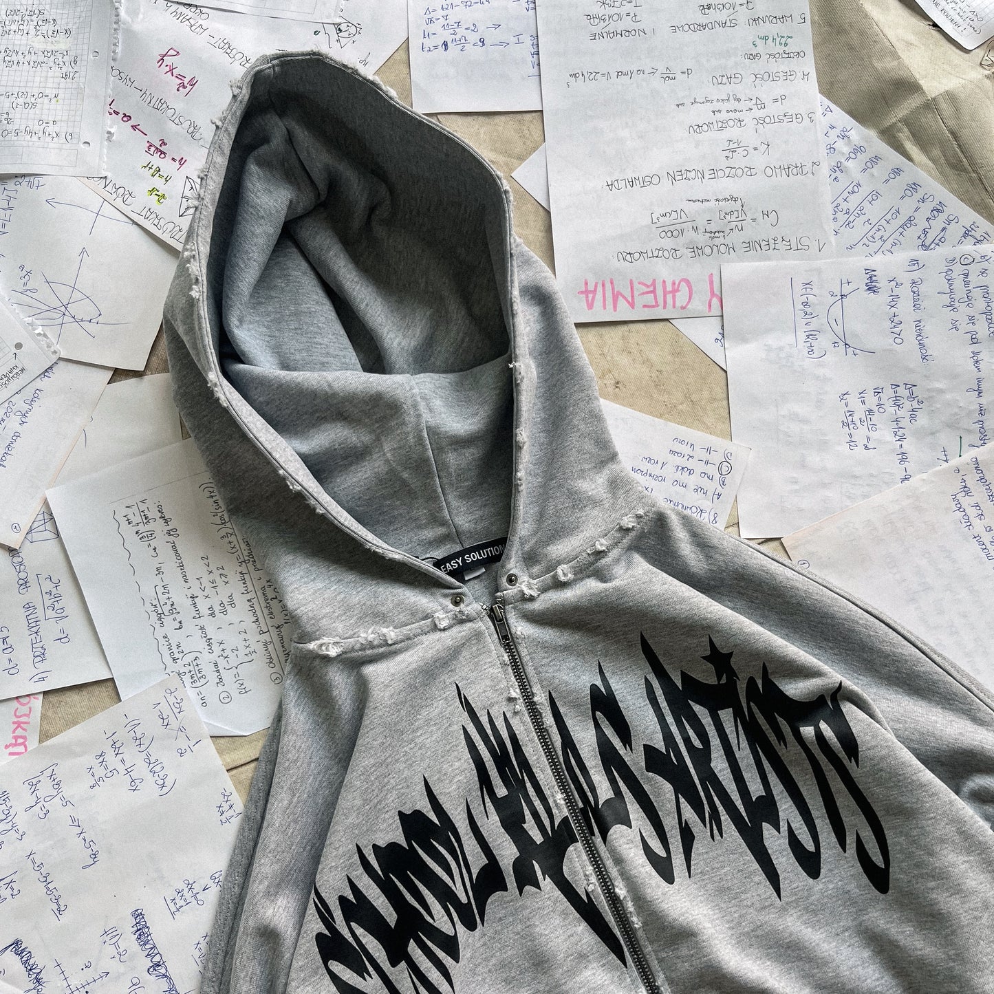 SCHOOL KILLS ARTISTS ZIPPED HOODIE