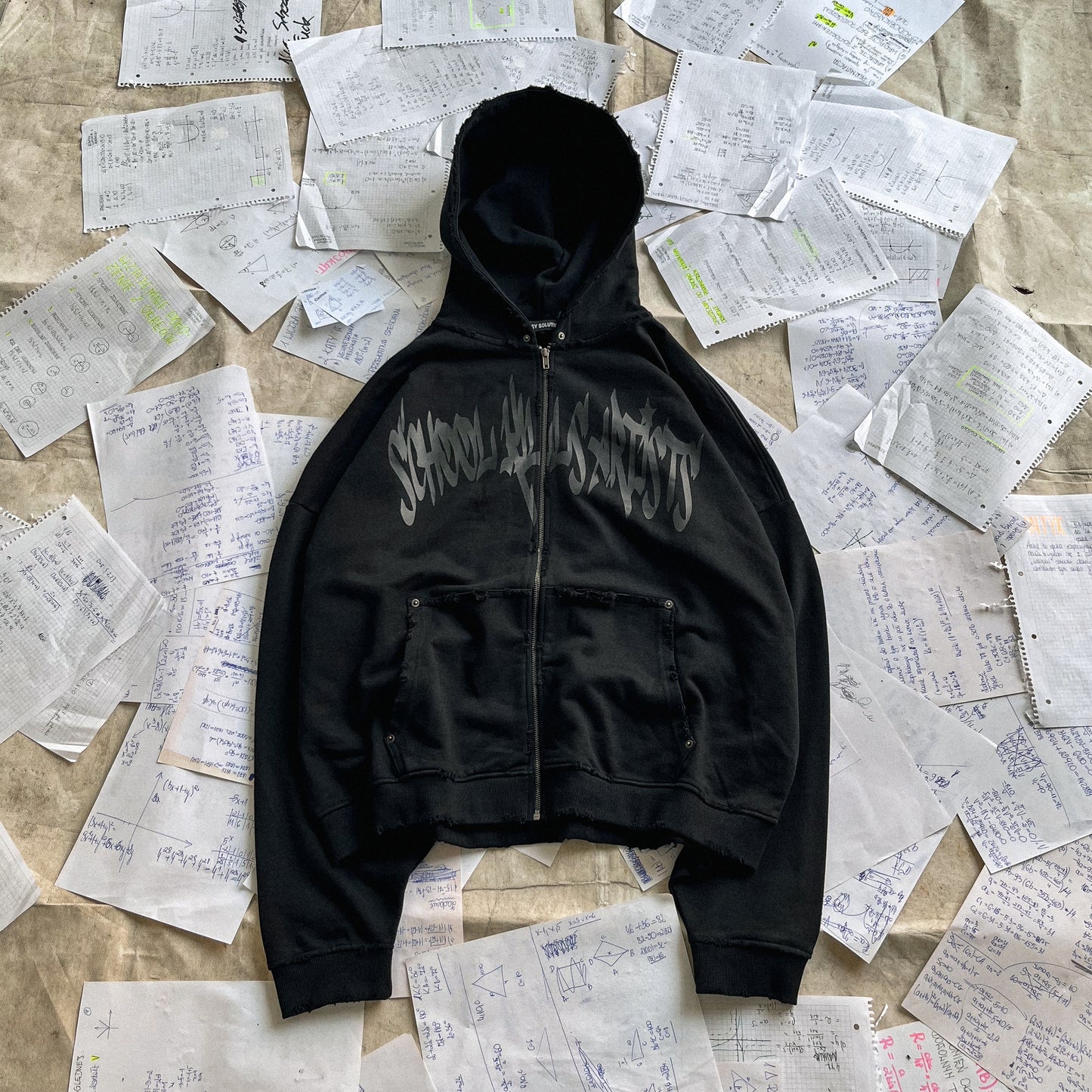 SCHOOL KILLS ARTISTS ZIPPED HOODIE